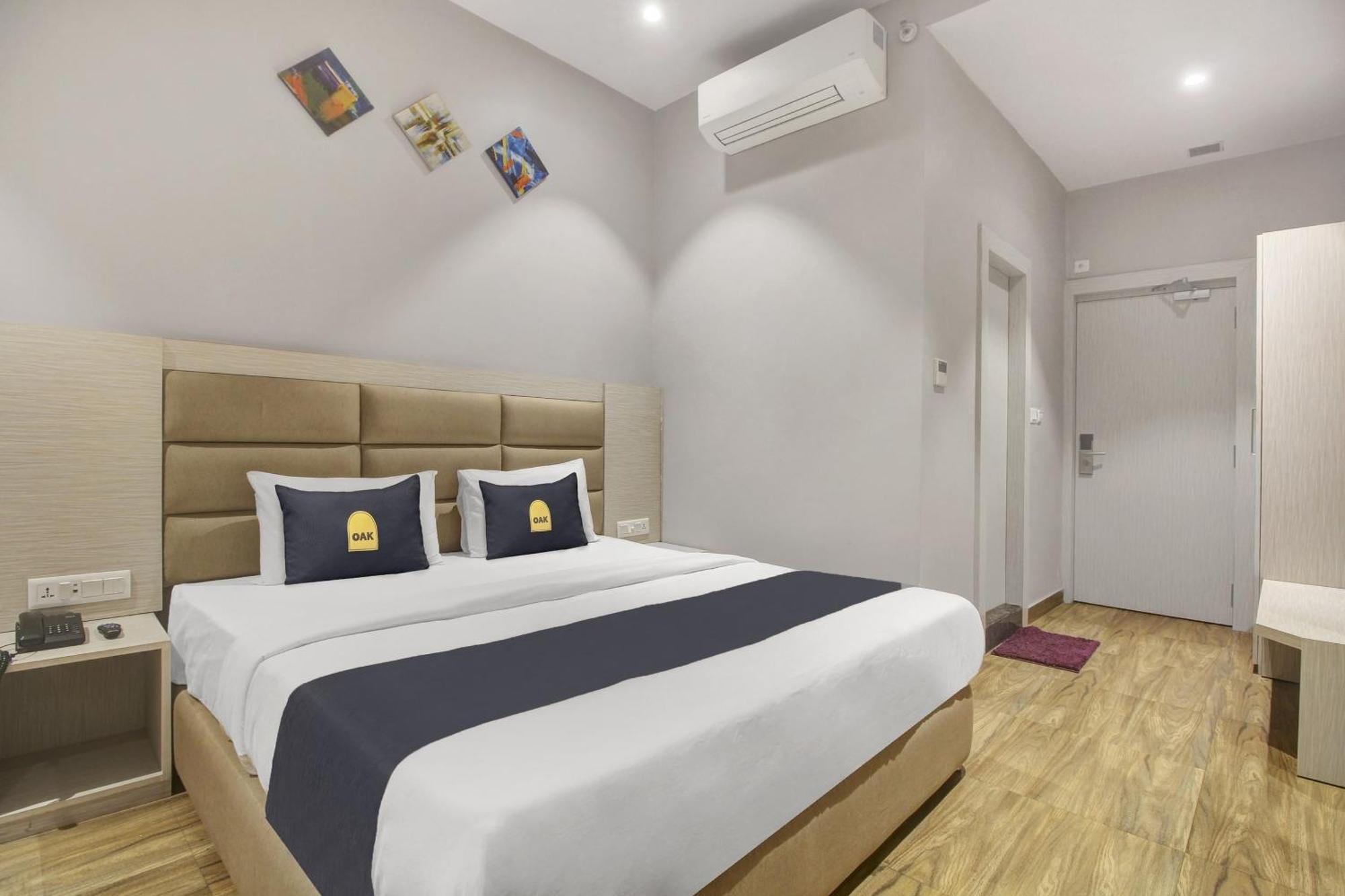 Townhouse Oak Sohotel Haora Екстер'єр фото
