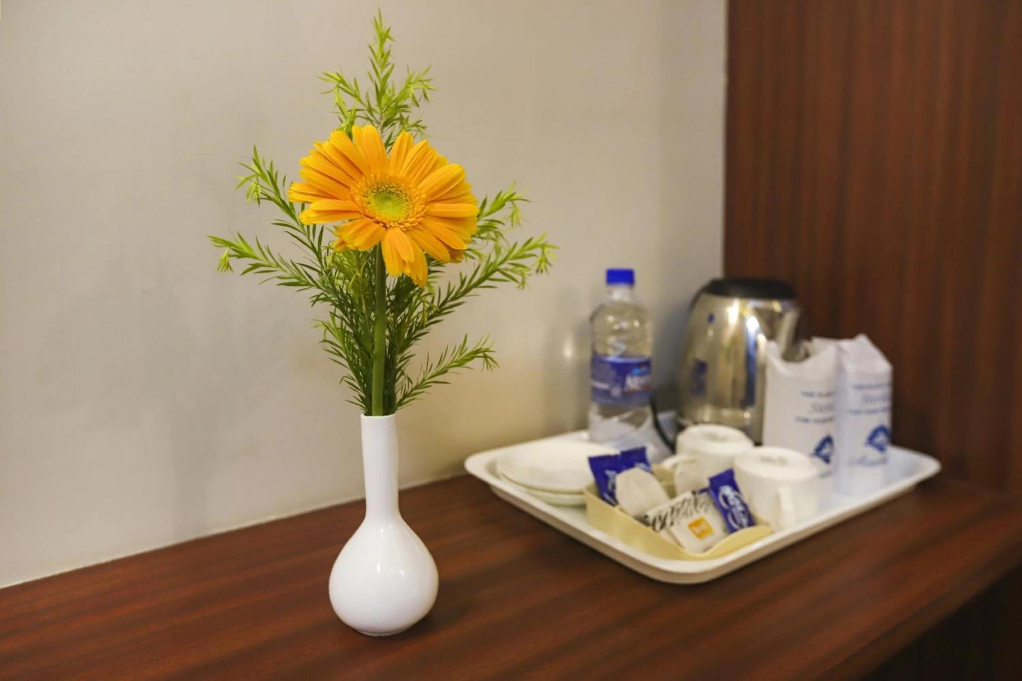 Townhouse Oak Sohotel Haora Екстер'єр фото