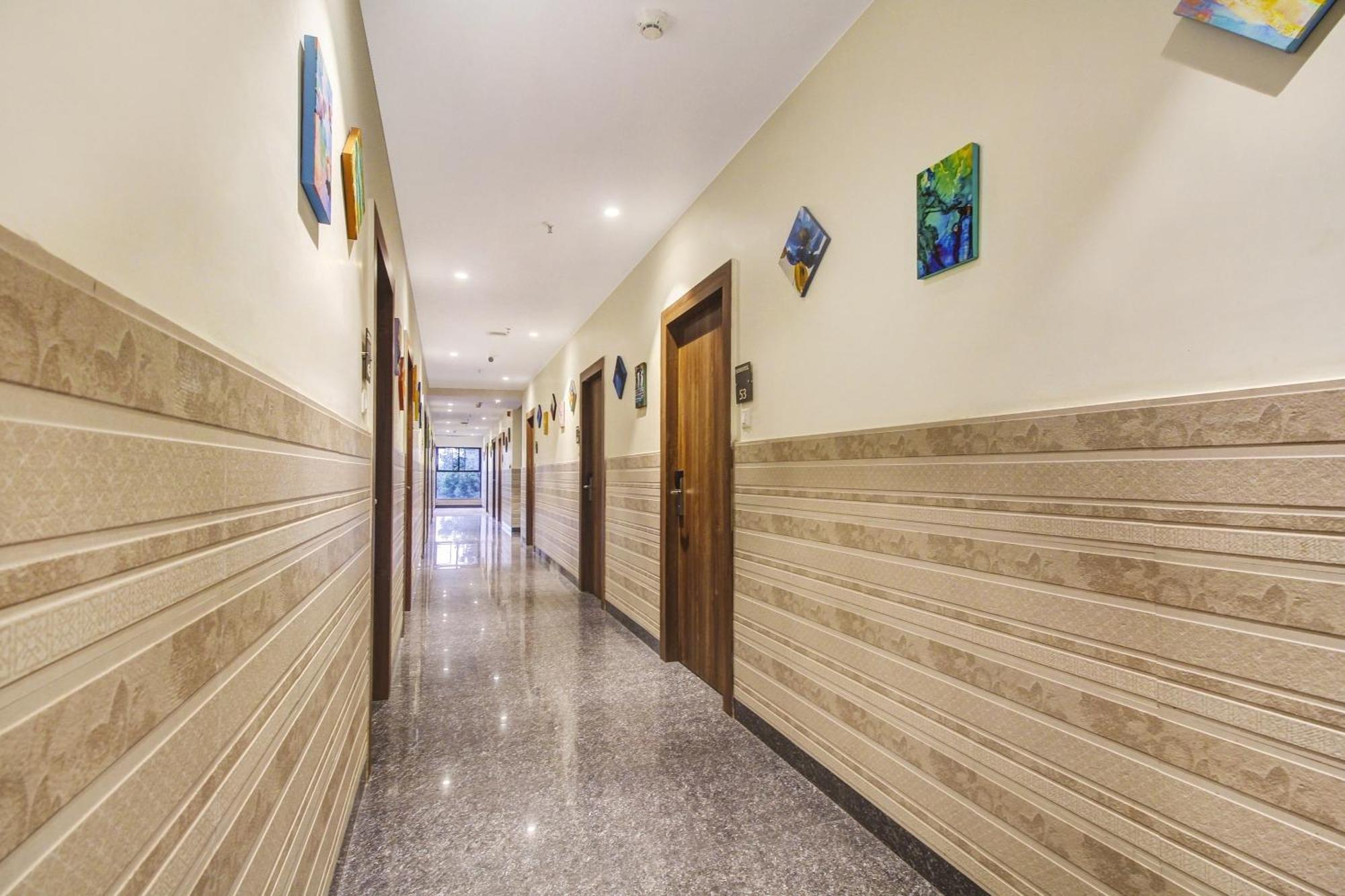 Townhouse Oak Sohotel Haora Екстер'єр фото